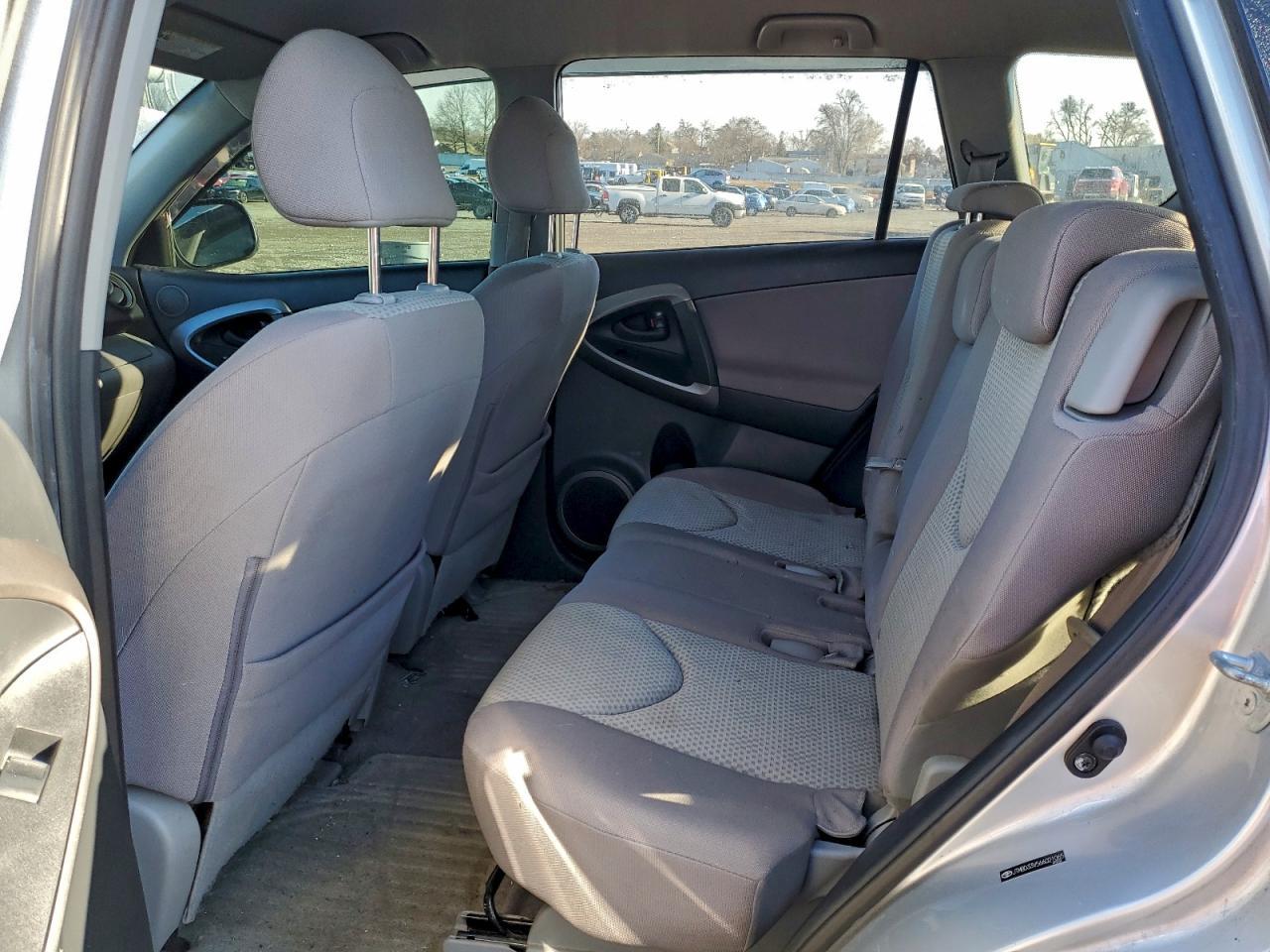 2006 TOYOTA RAV4