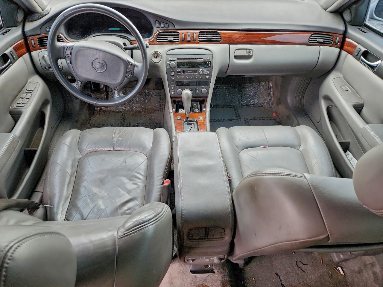 2002 CADILLAC Seville