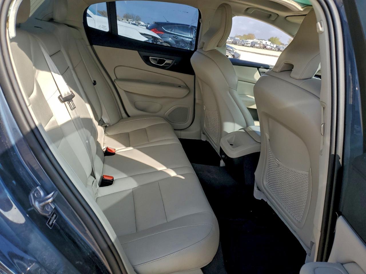 2020 VOLVO S60