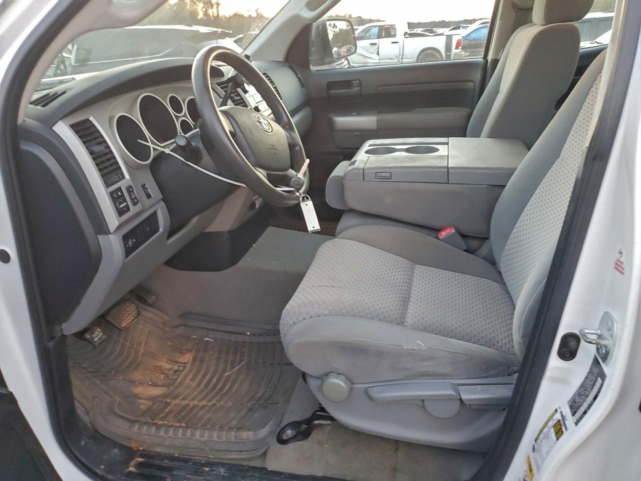 2008 TOYOTA TUNDRA