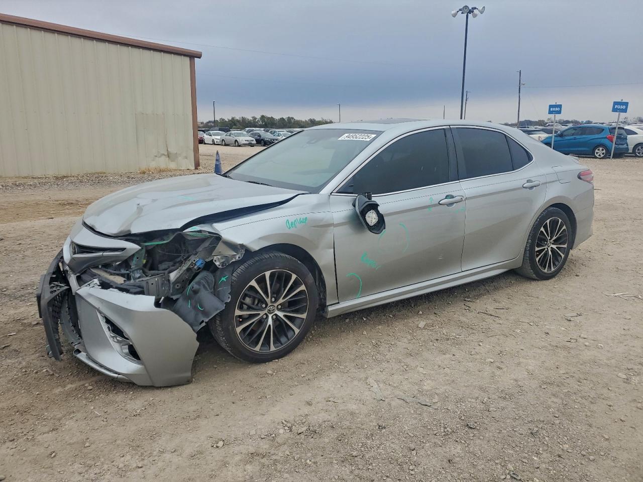 2018 TOYOTA CAMRY
