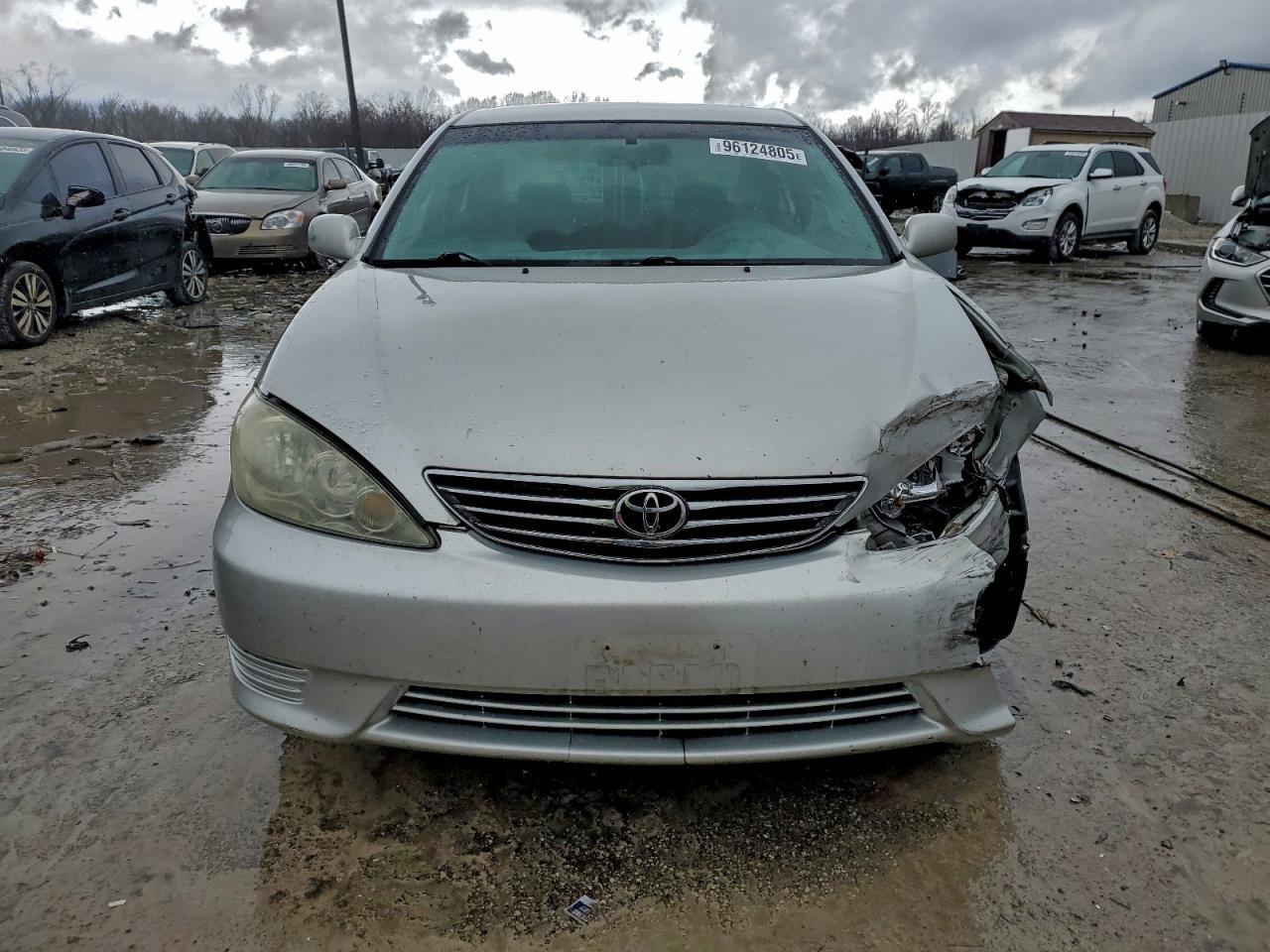 2005 TOYOTA CAMRY