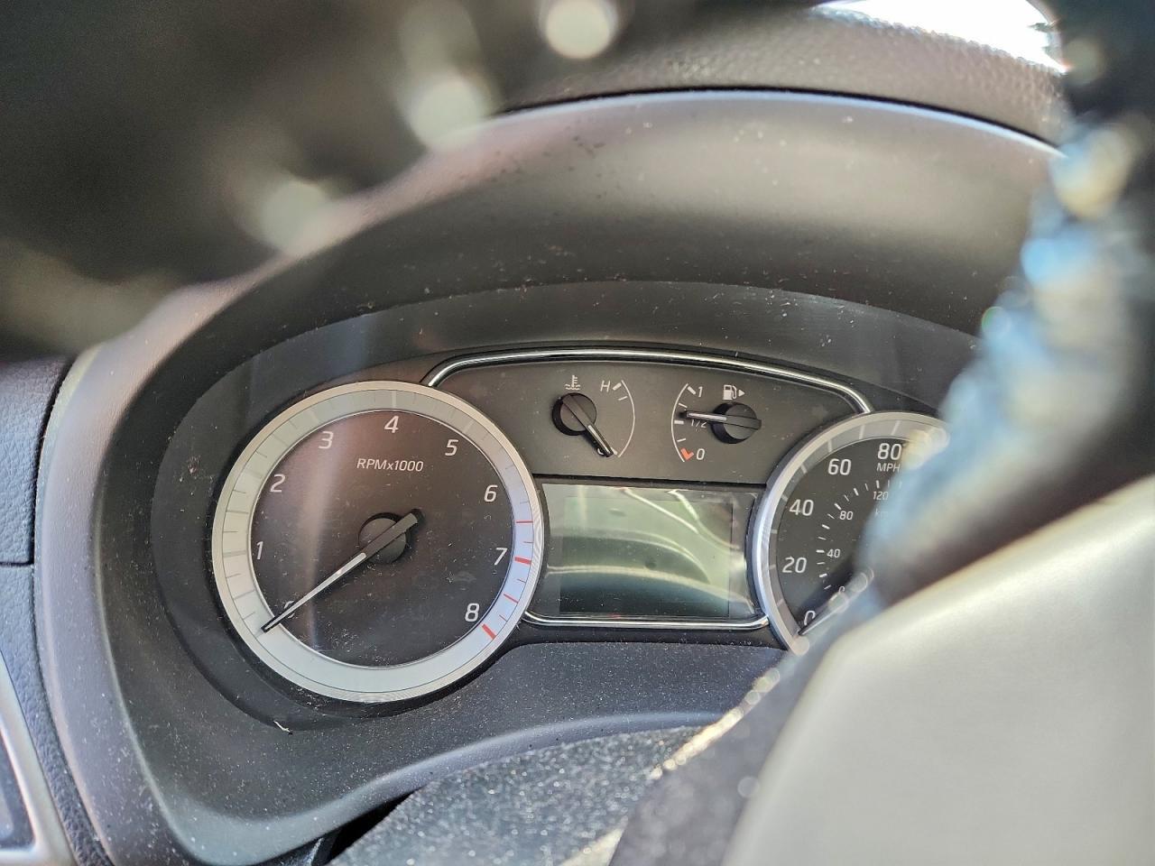2015 NISSAN SENTRA