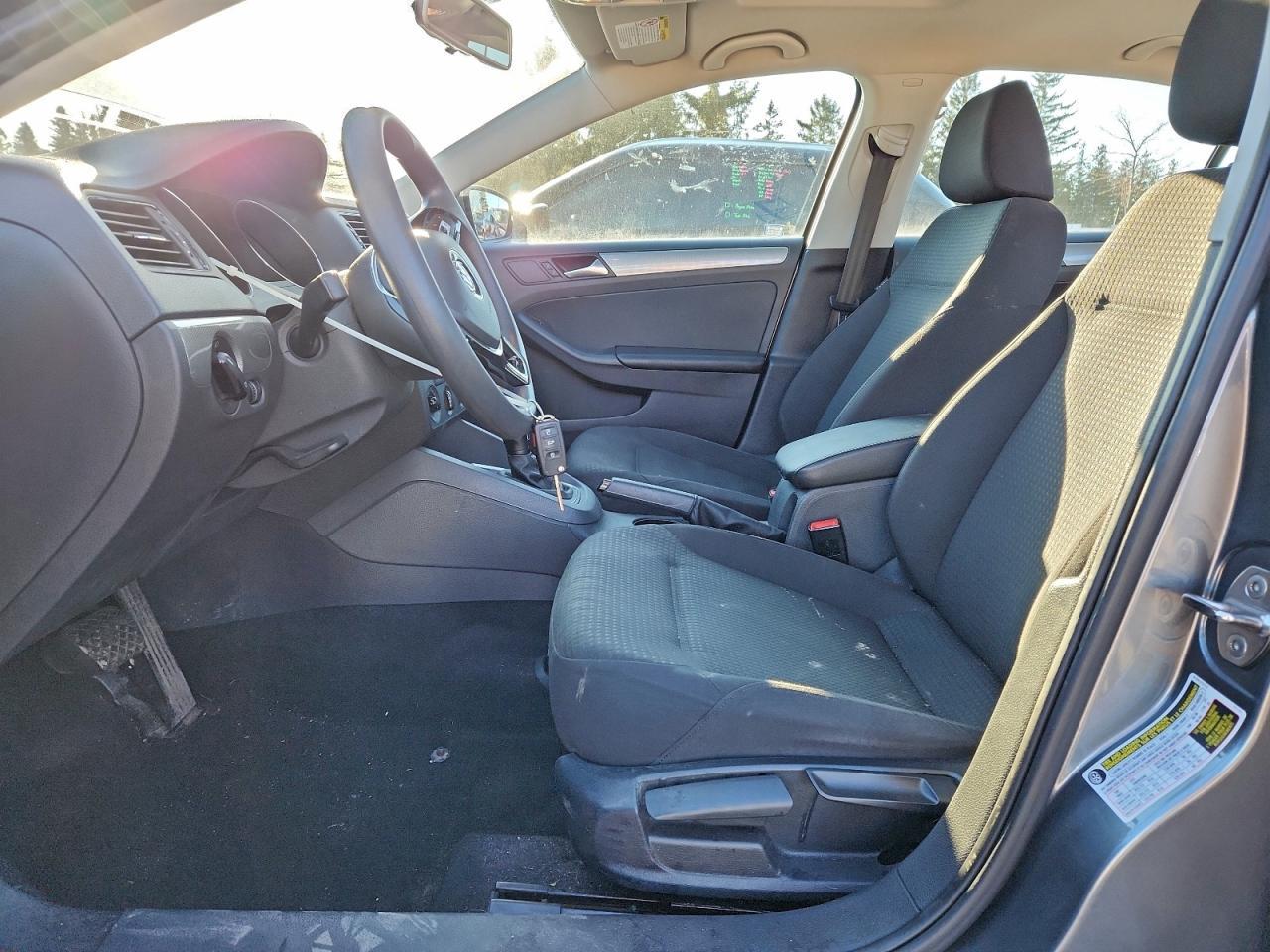 2016 VOLKSWAGEN JETTA