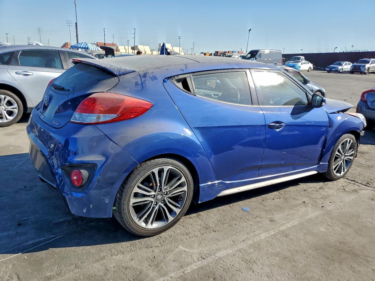 2016 HYUNDAI VELOSTER