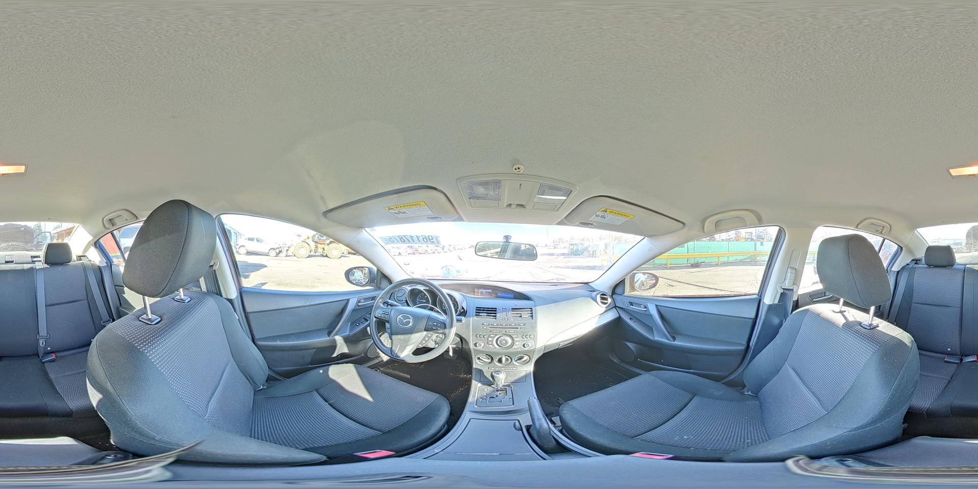 2013 MAZDA 3