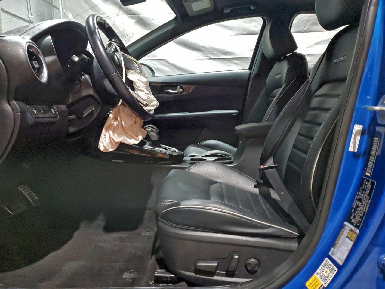 2023 KIA FORTE