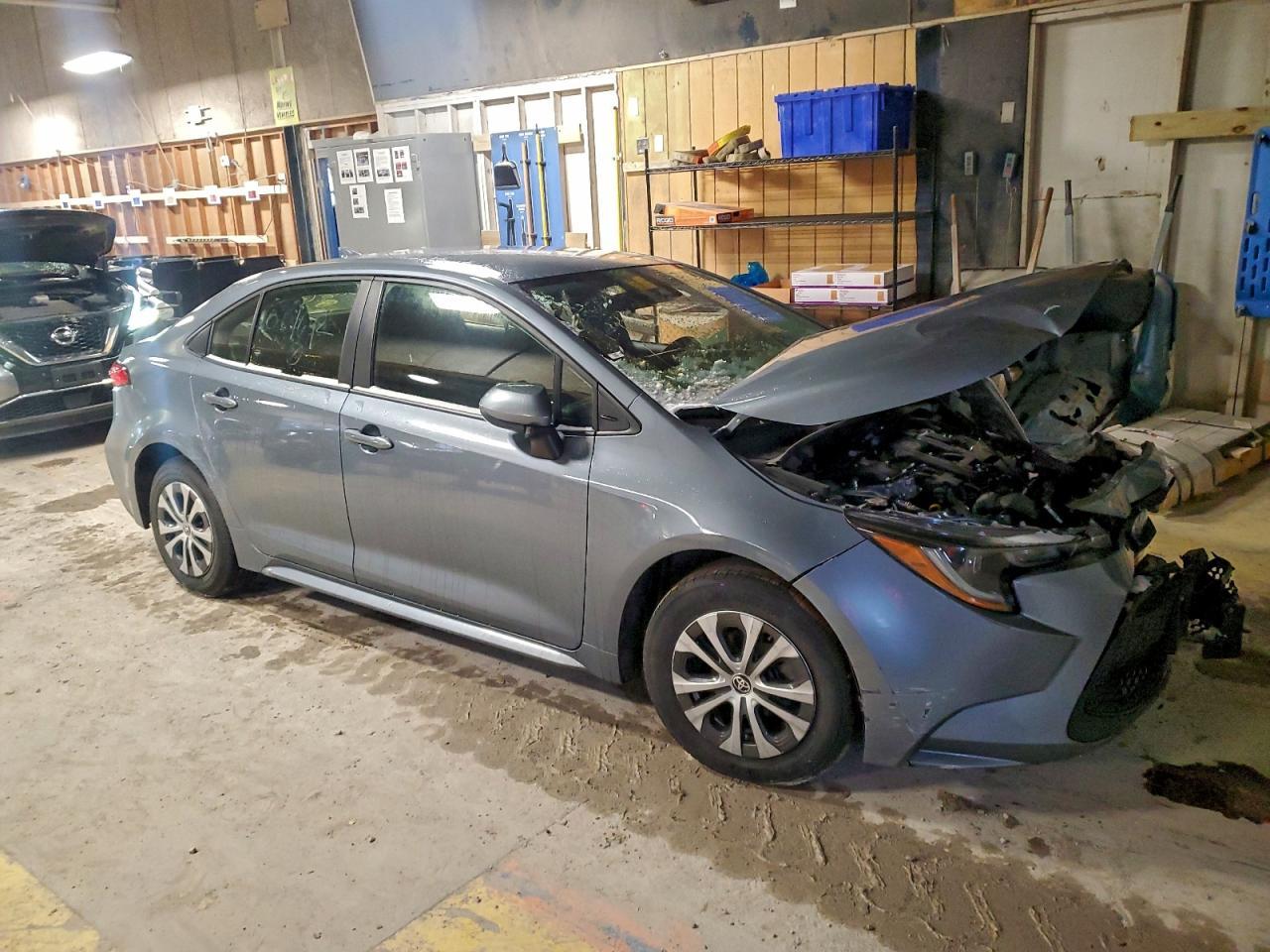 2022 TOYOTA COROLLA