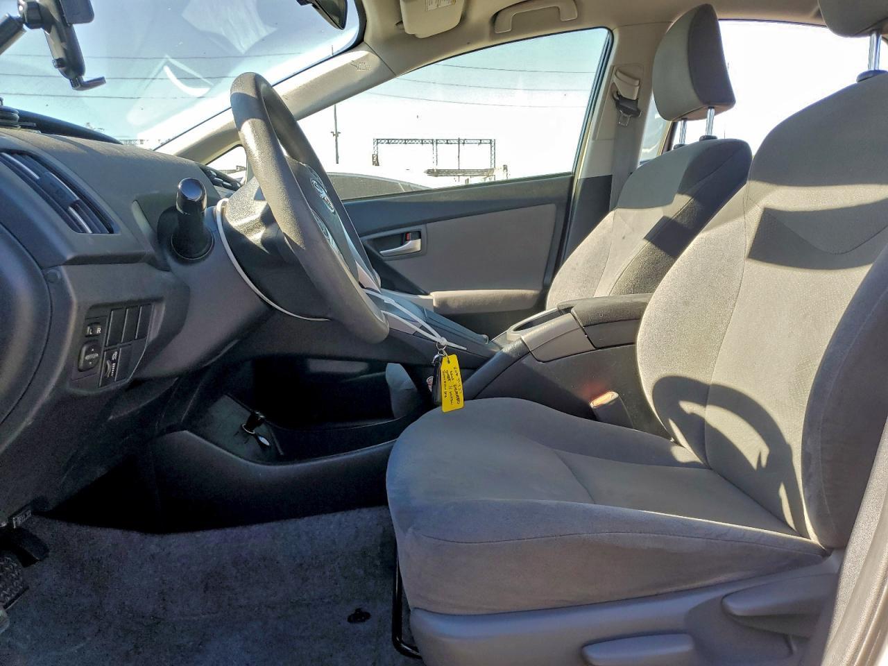 2014 TOYOTA PRIUS