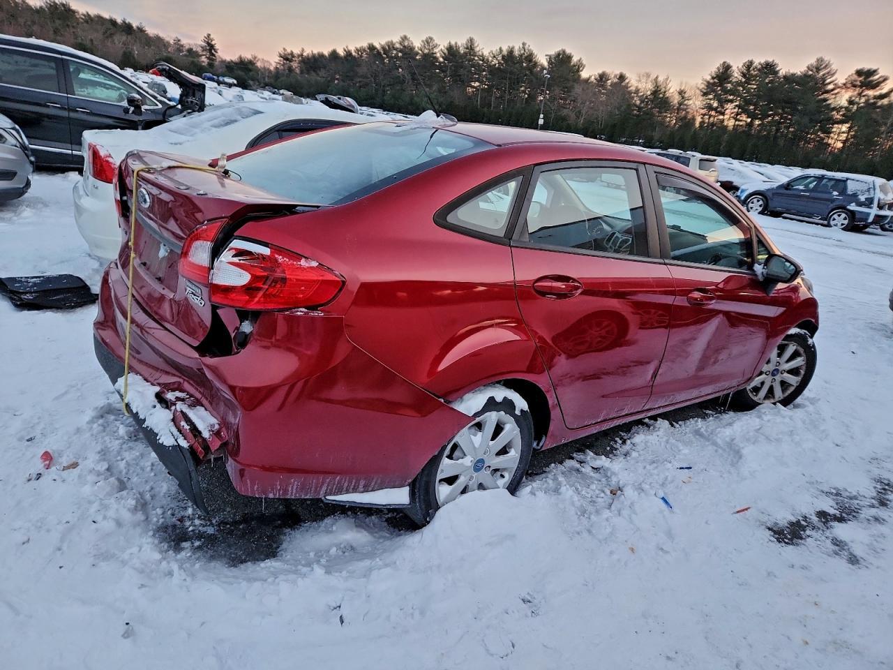 2013 FORD Fiesta