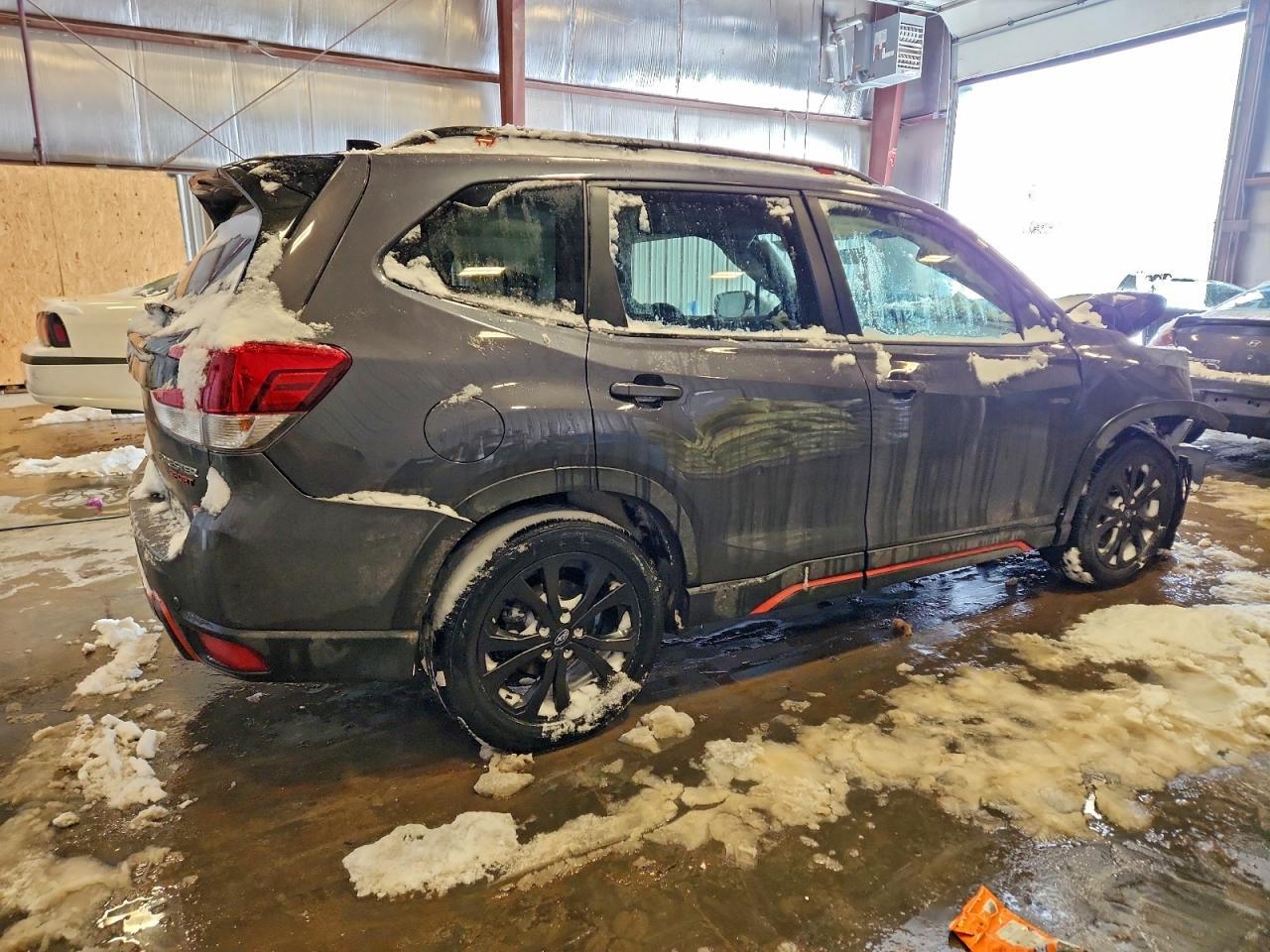 2024 SUBARU FORESTER