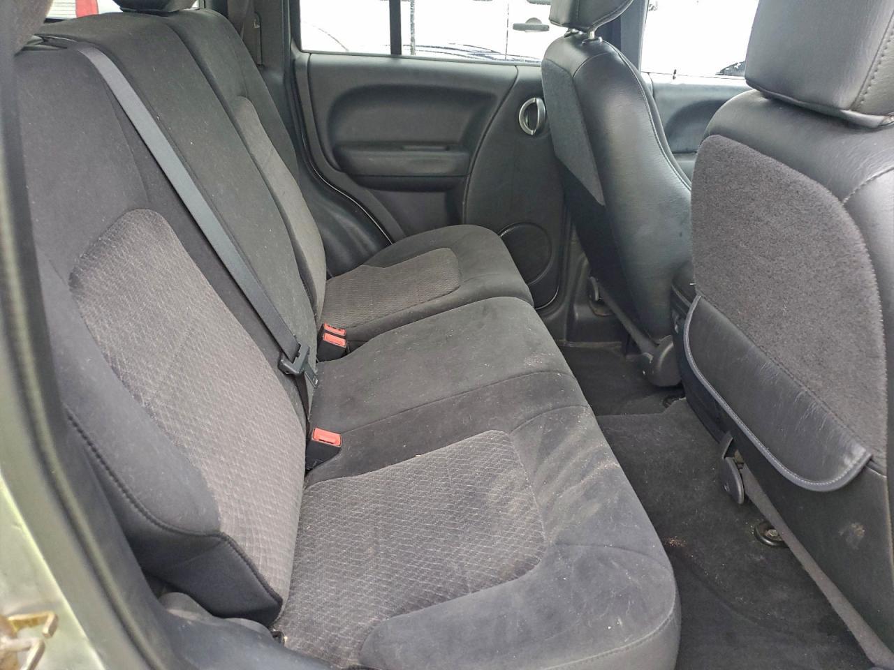 2003 JEEP Liberty