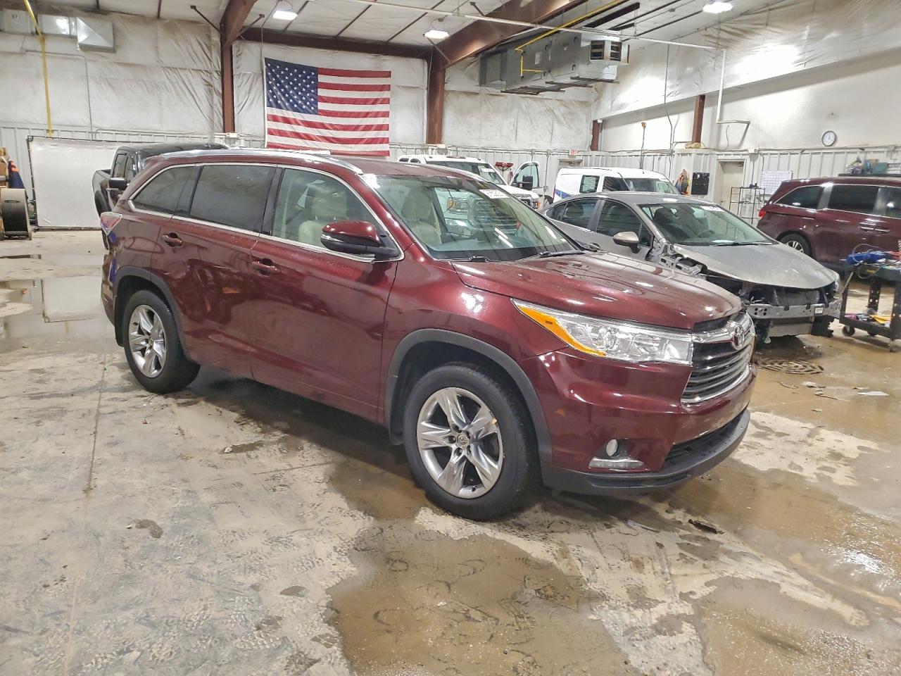 2015 TOYOTA HIGHLANDER