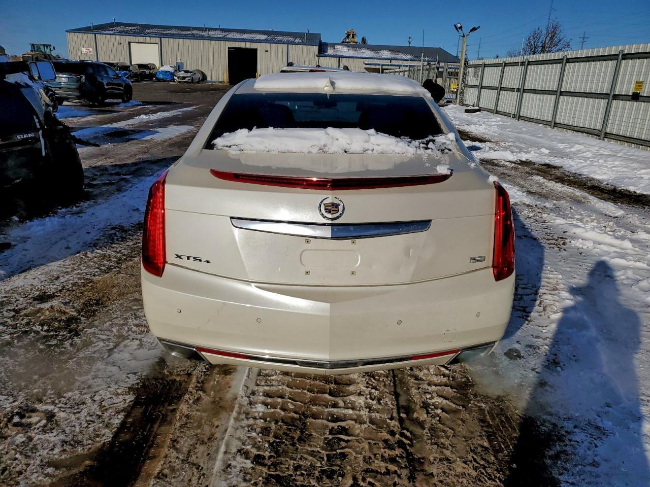2013 CADILLAC XTS