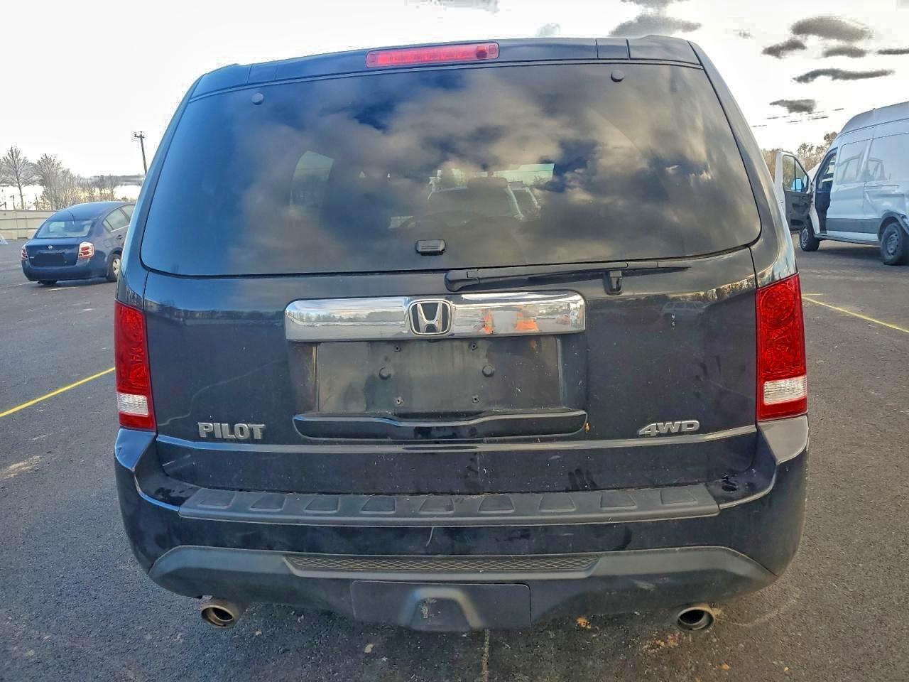 2015 HONDA PILOT