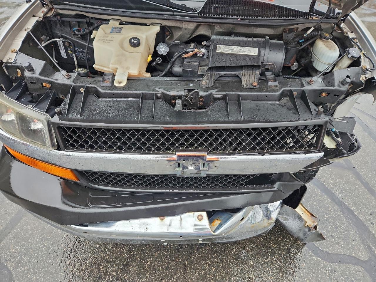 2006 CHEVROLET Express 3500