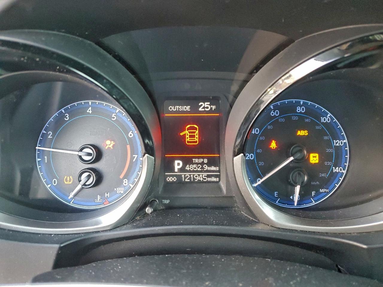 2014 TOYOTA COROLLA