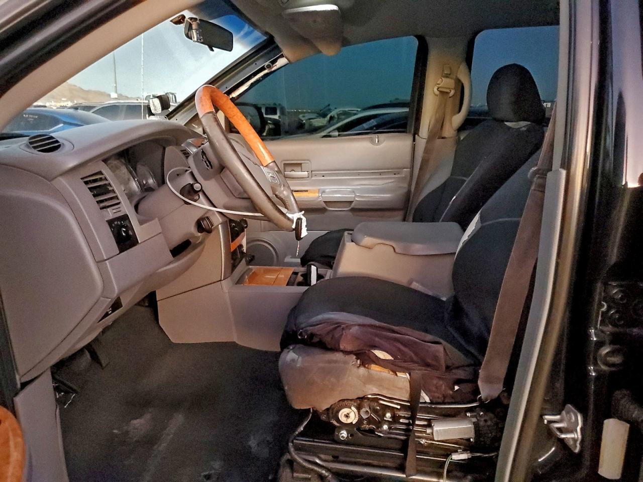 2007 CHRYSLER Aspen