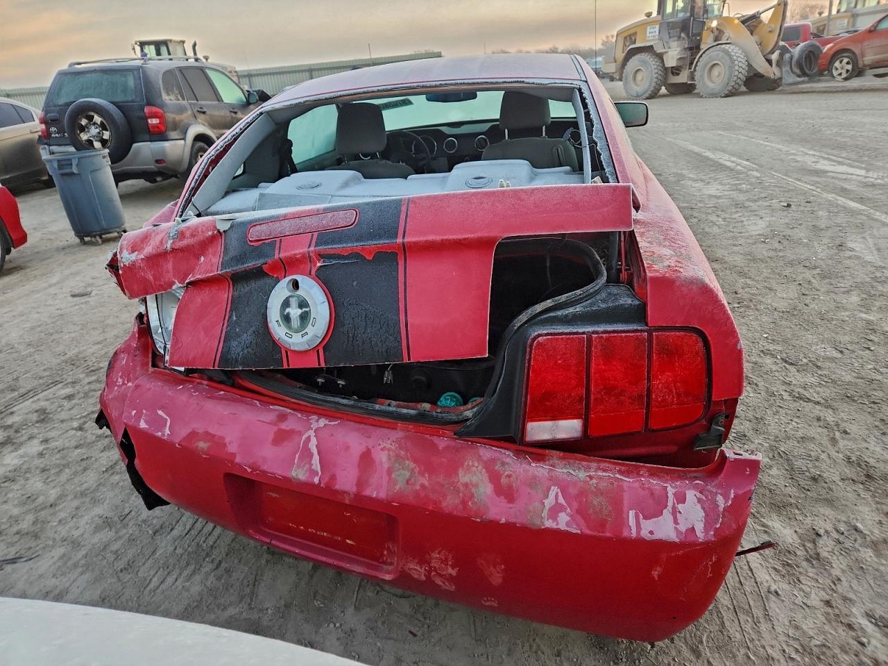 2005 FORD MUSTANG