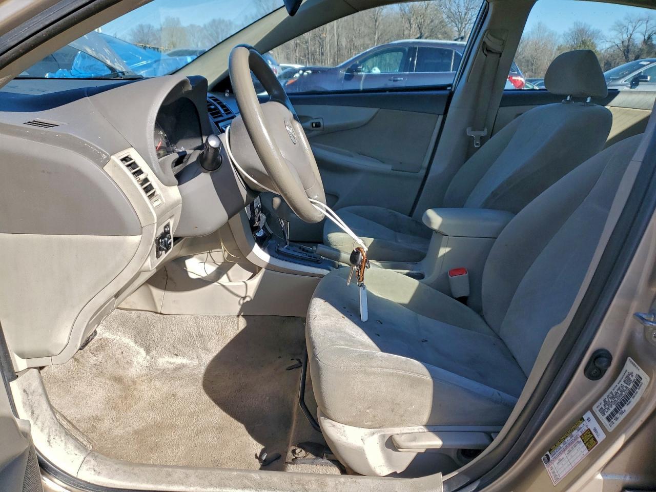 2010 TOYOTA COROLLA