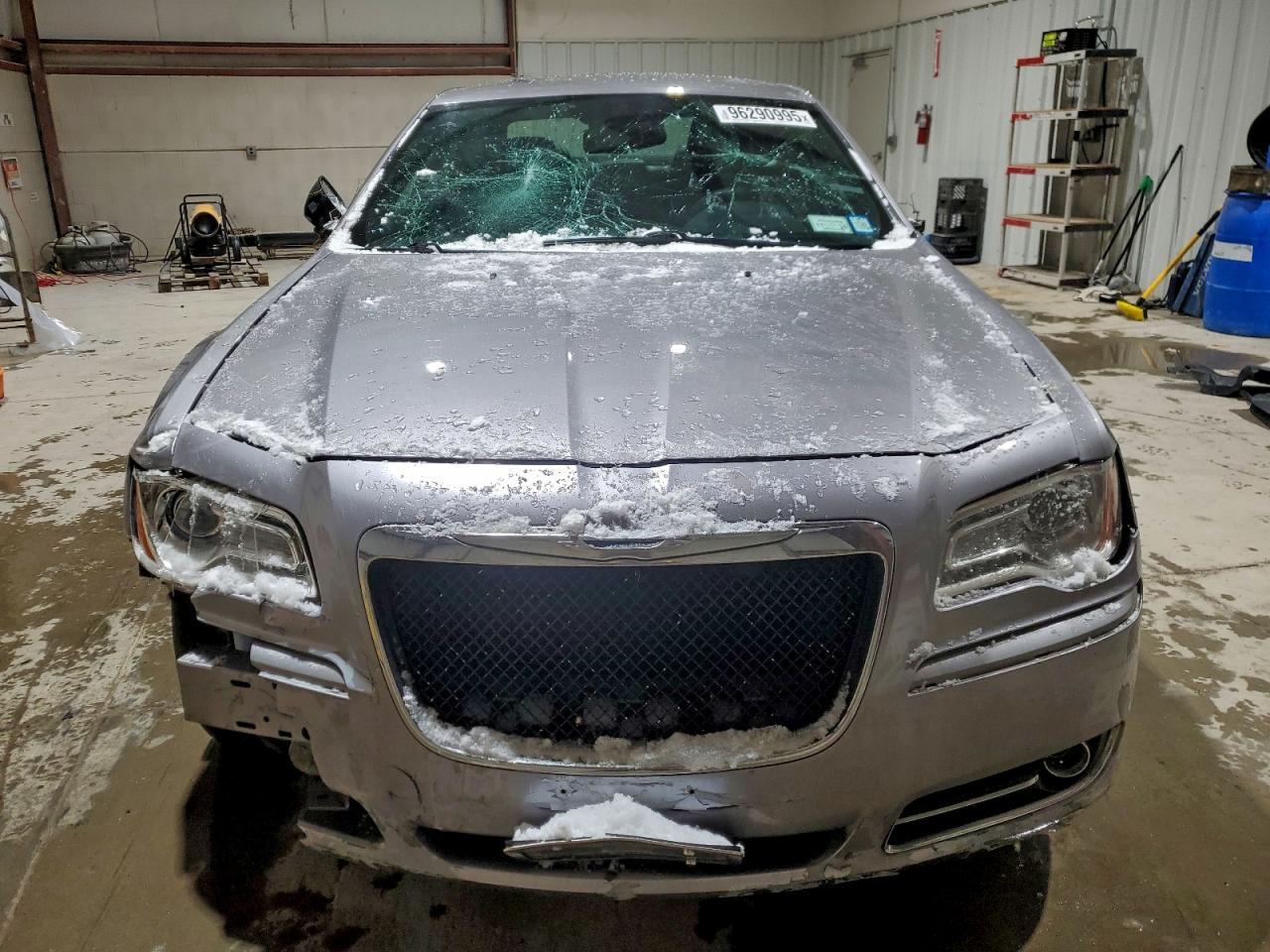 2014 CHRYSLER 300