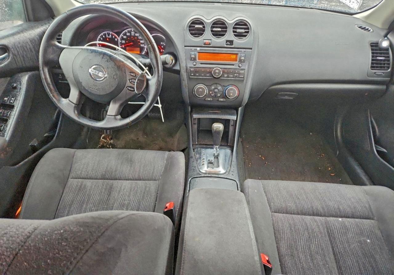 2010 NISSAN ALTIMA