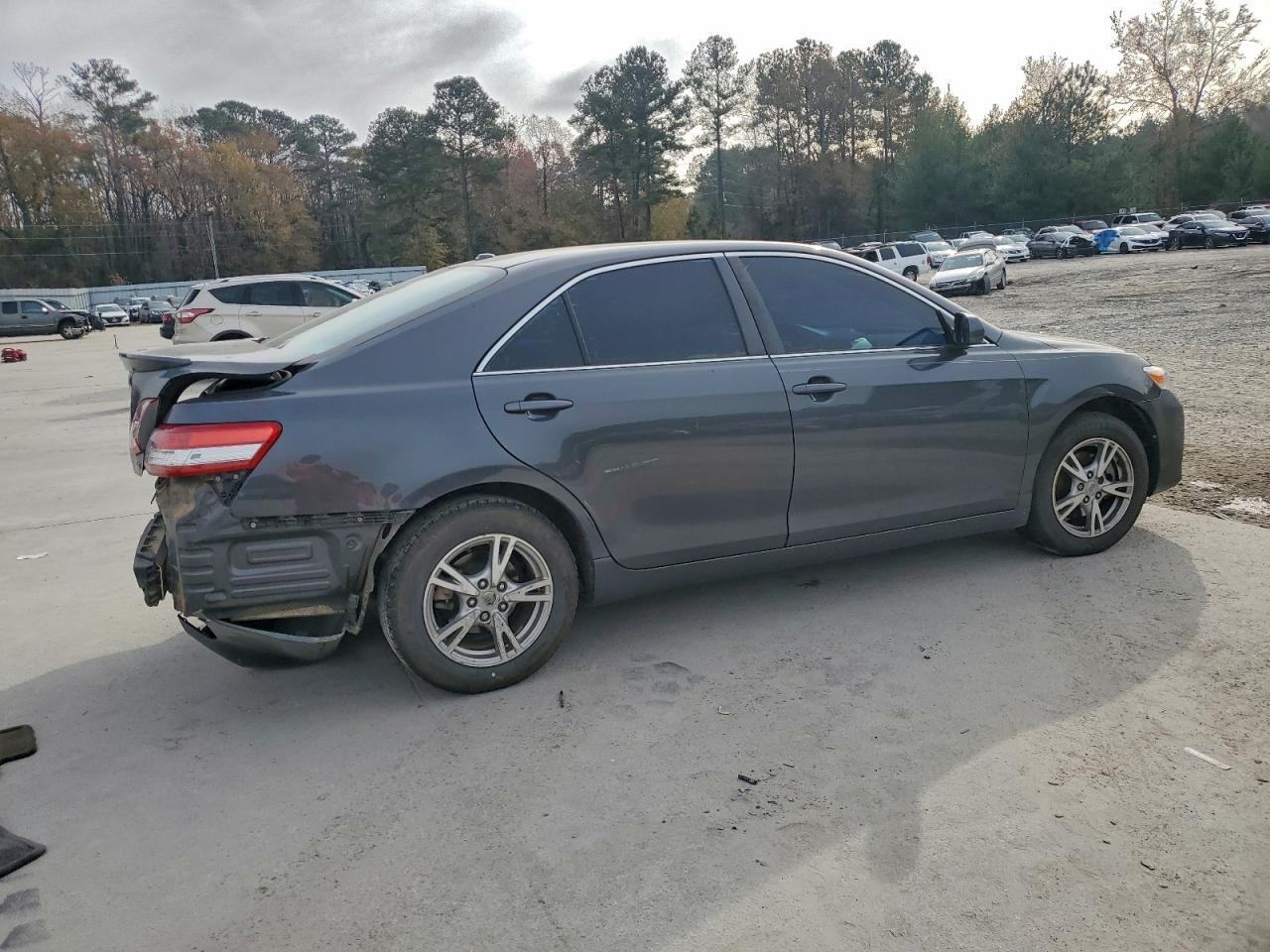 2010 TOYOTA CAMRY