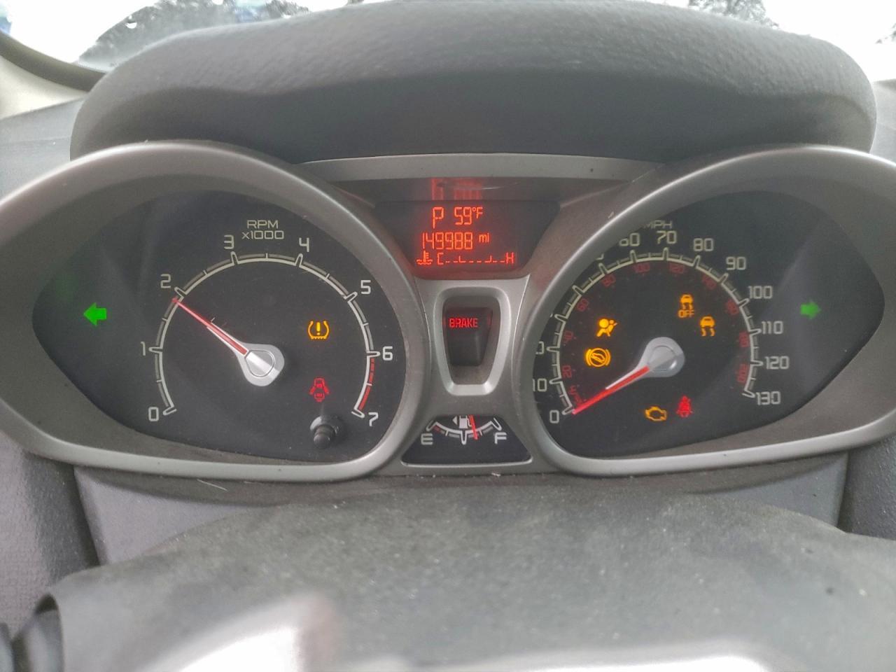2013 FORD Fiesta