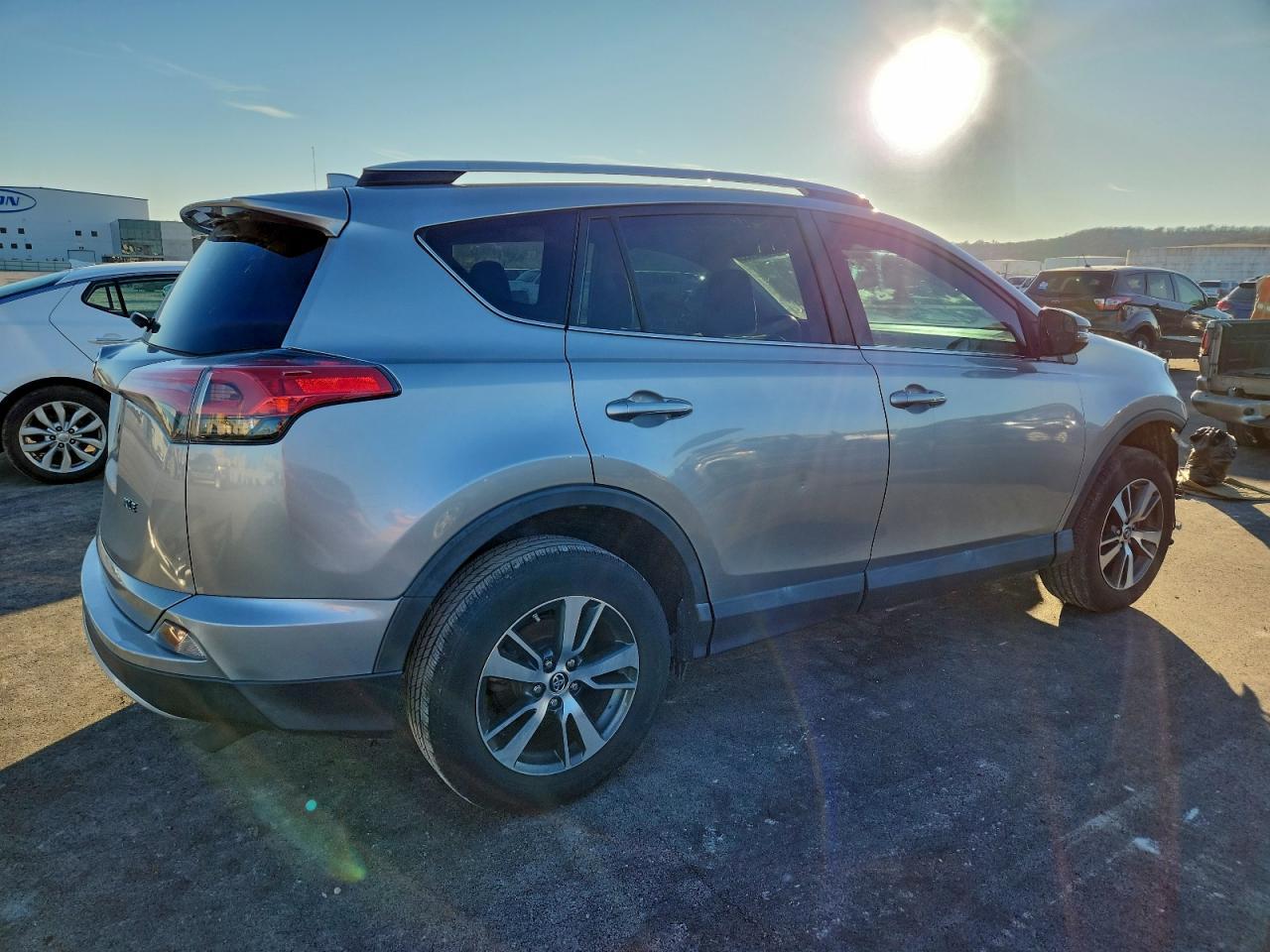 2016 TOYOTA RAV4