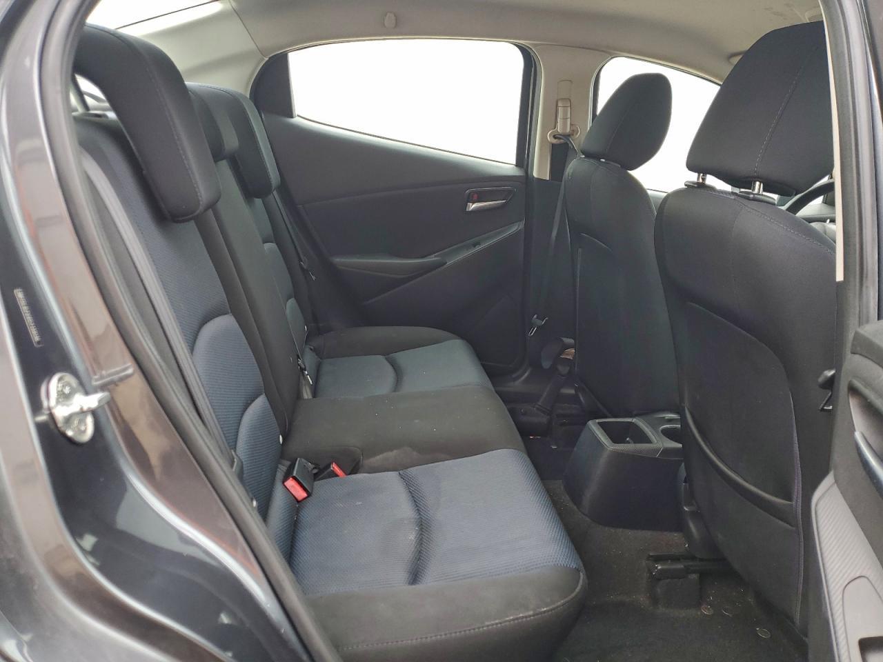 2016 TOYOTA SCION