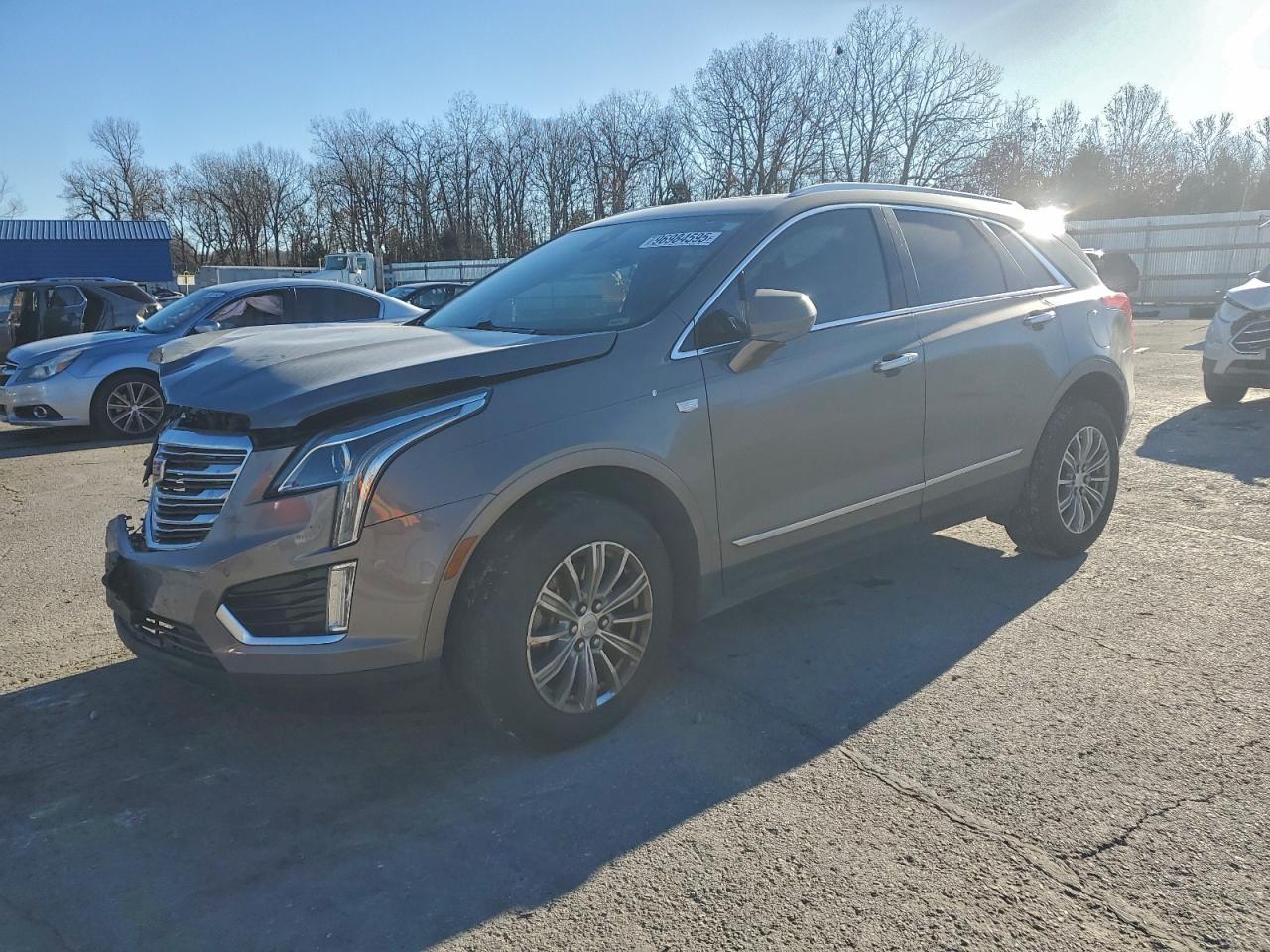 2017 CADILLAC XT5