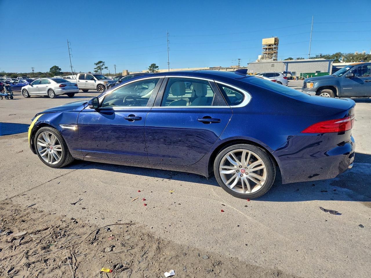 2016 JAGUAR XF