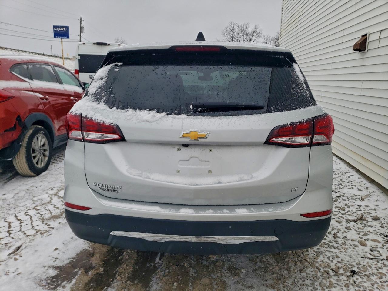 2022 CHEVROLET EQUINOX