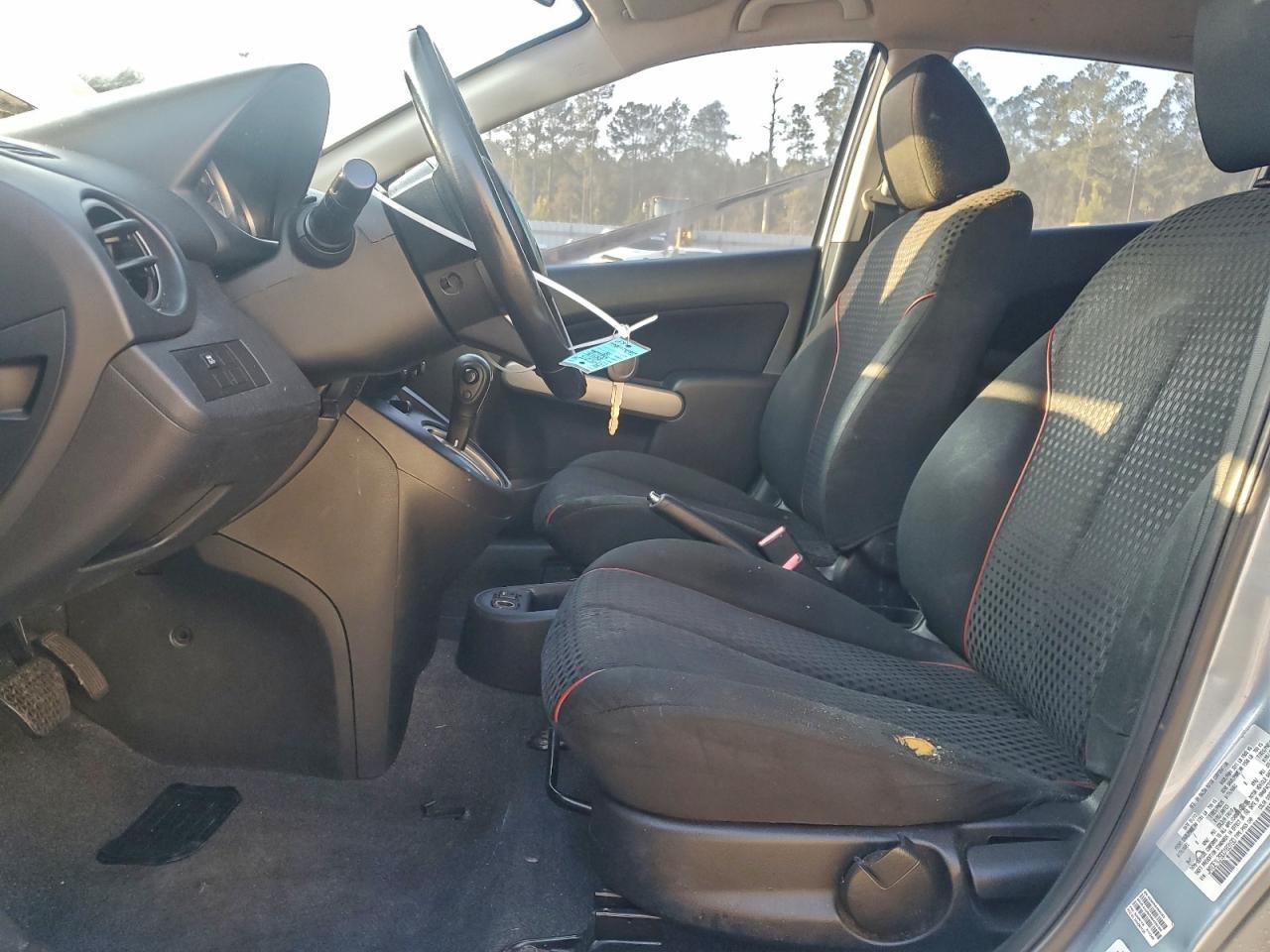 2013 MAZDA 2