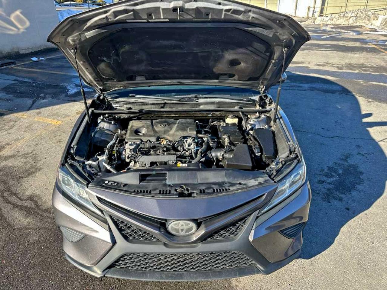 2018 TOYOTA CAMRY