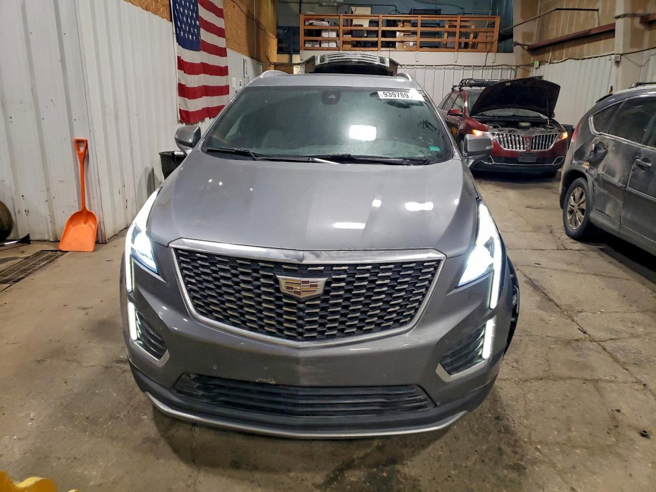 2022 CADILLAC XT5