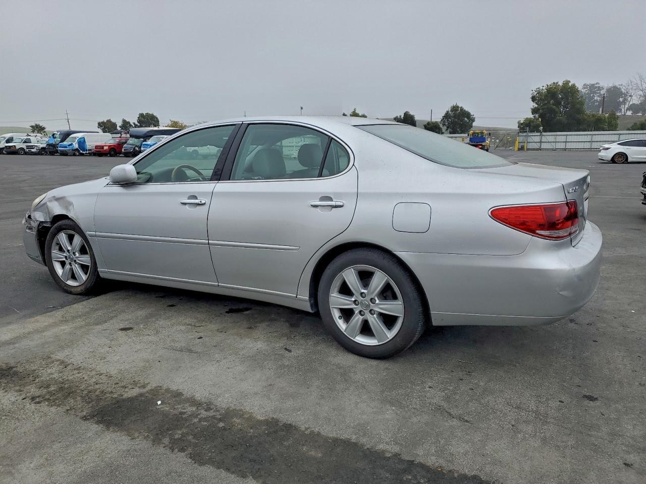 2005 LEXUS ES 330