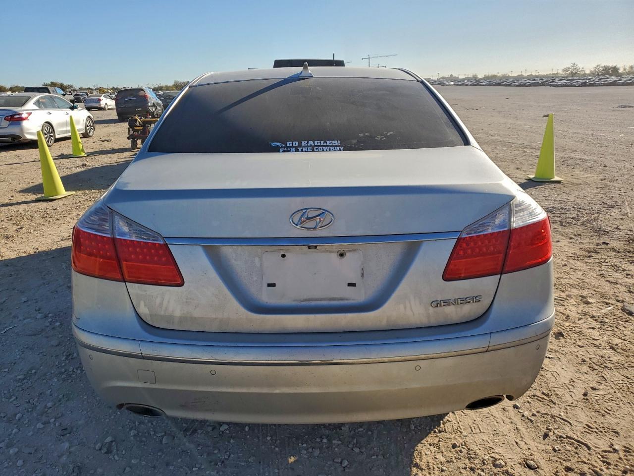 2011 HYUNDAI GENESIS