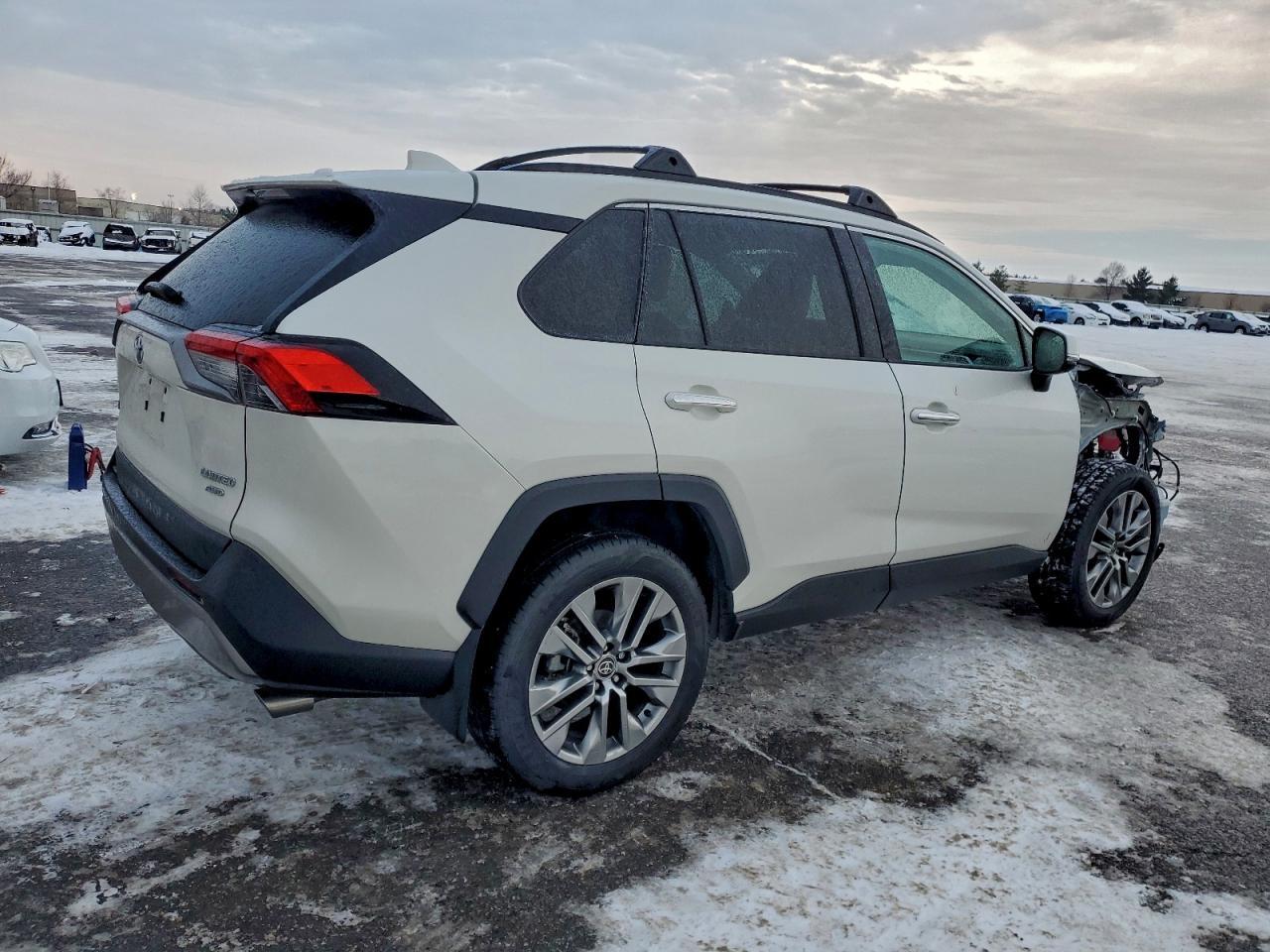 2022 TOYOTA RAV4