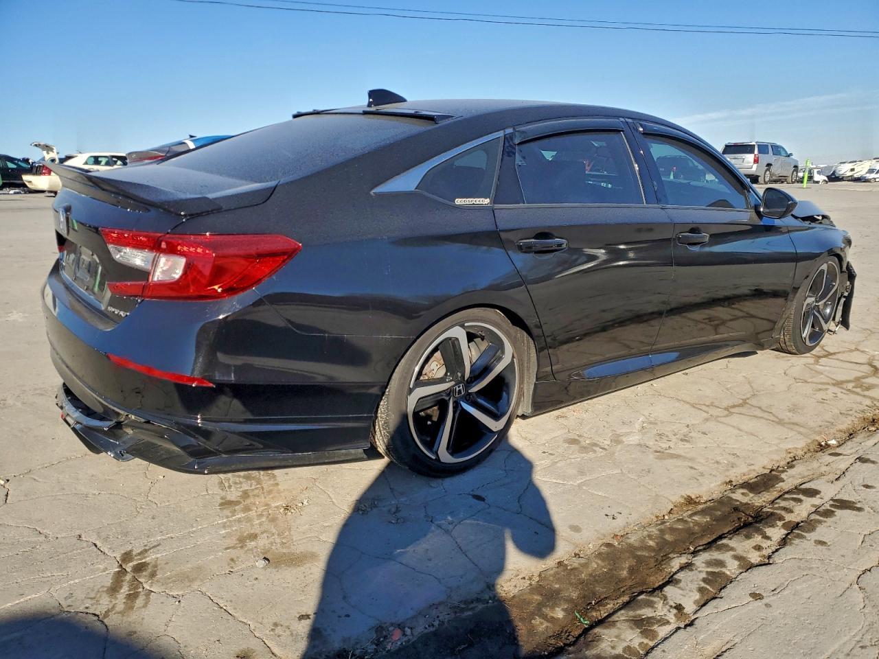 2018 HONDA ACCORD