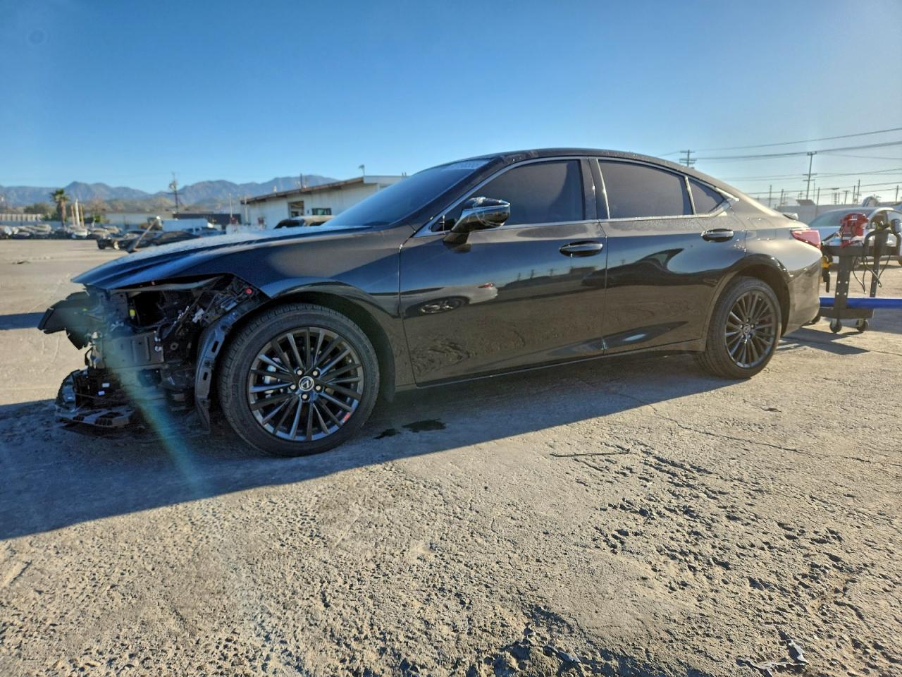 2025 LEXUS ES 300H