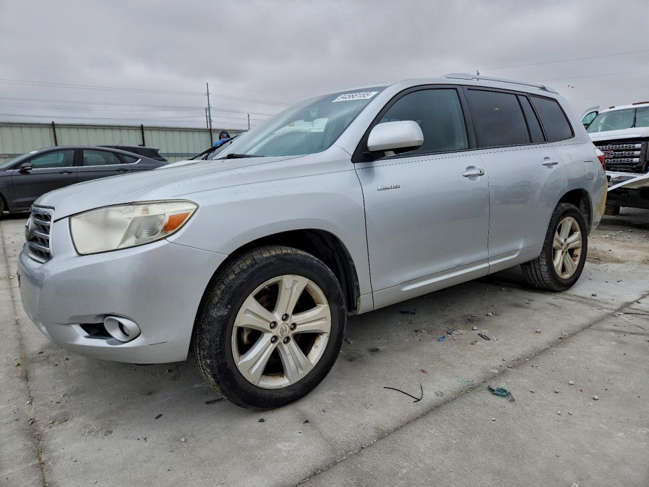 2010 TOYOTA HIGHLANDER