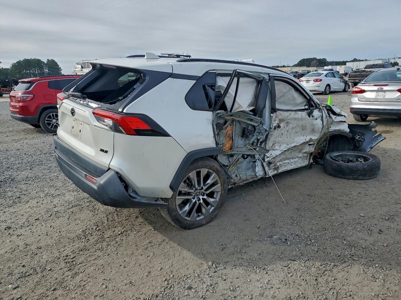 2022 TOYOTA RAV4