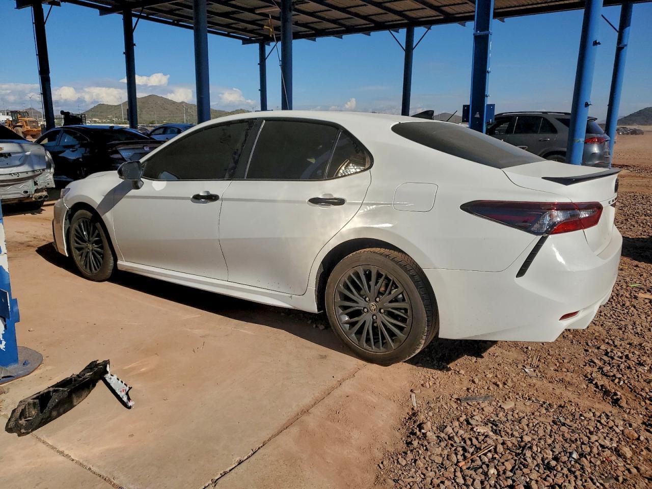 2022 TOYOTA CAMRY
