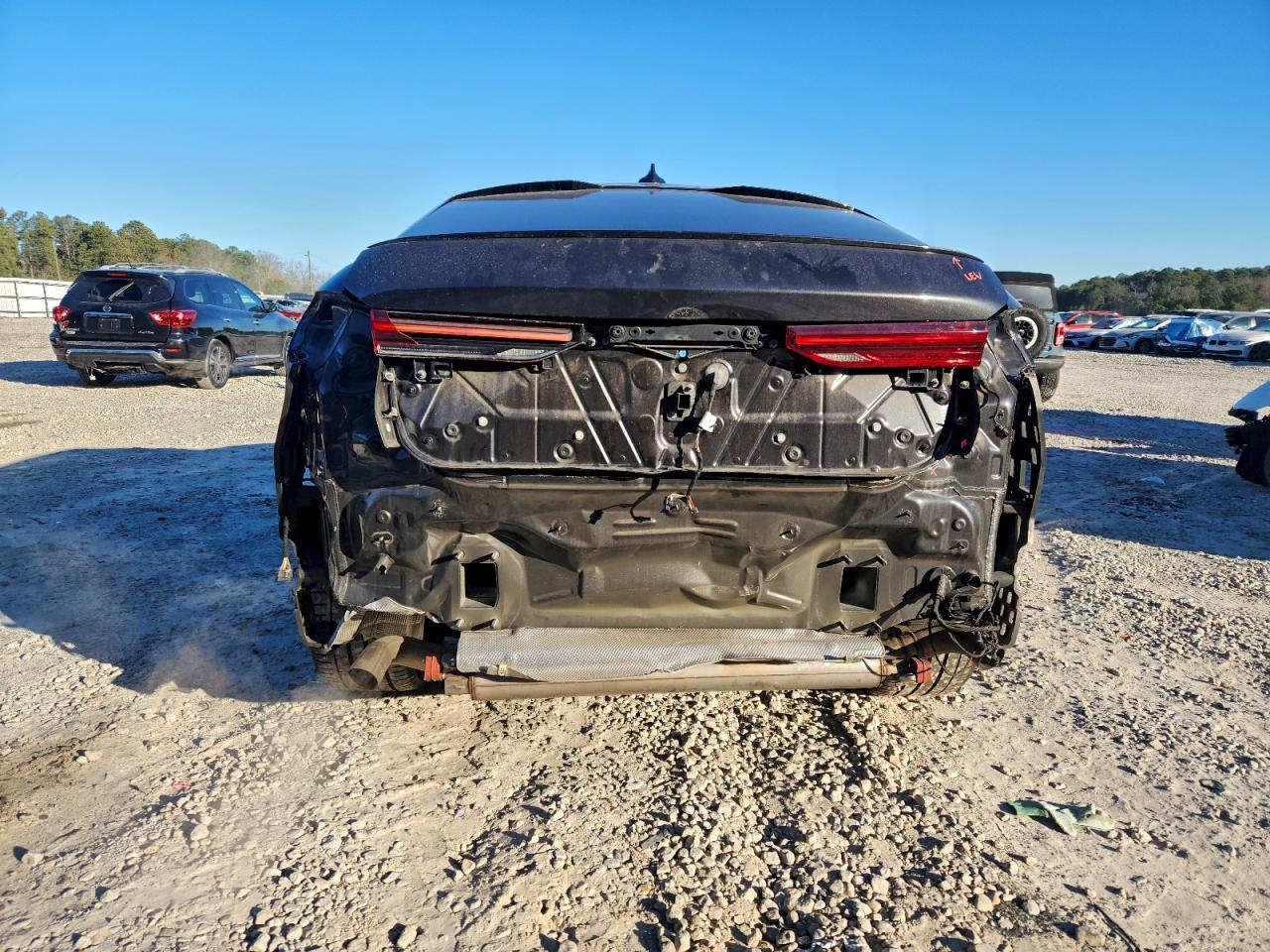 2021 BMW X6