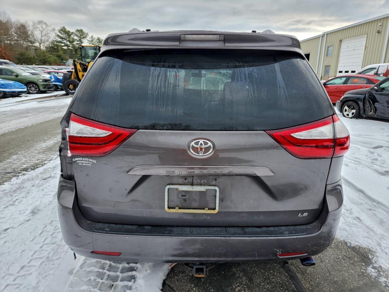 2017 TOYOTA SIENNA