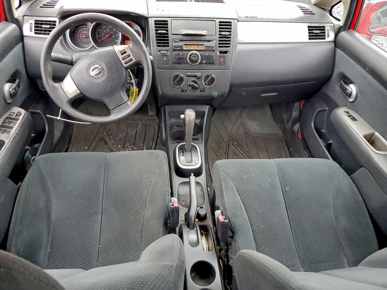 2010 NISSAN VERSA