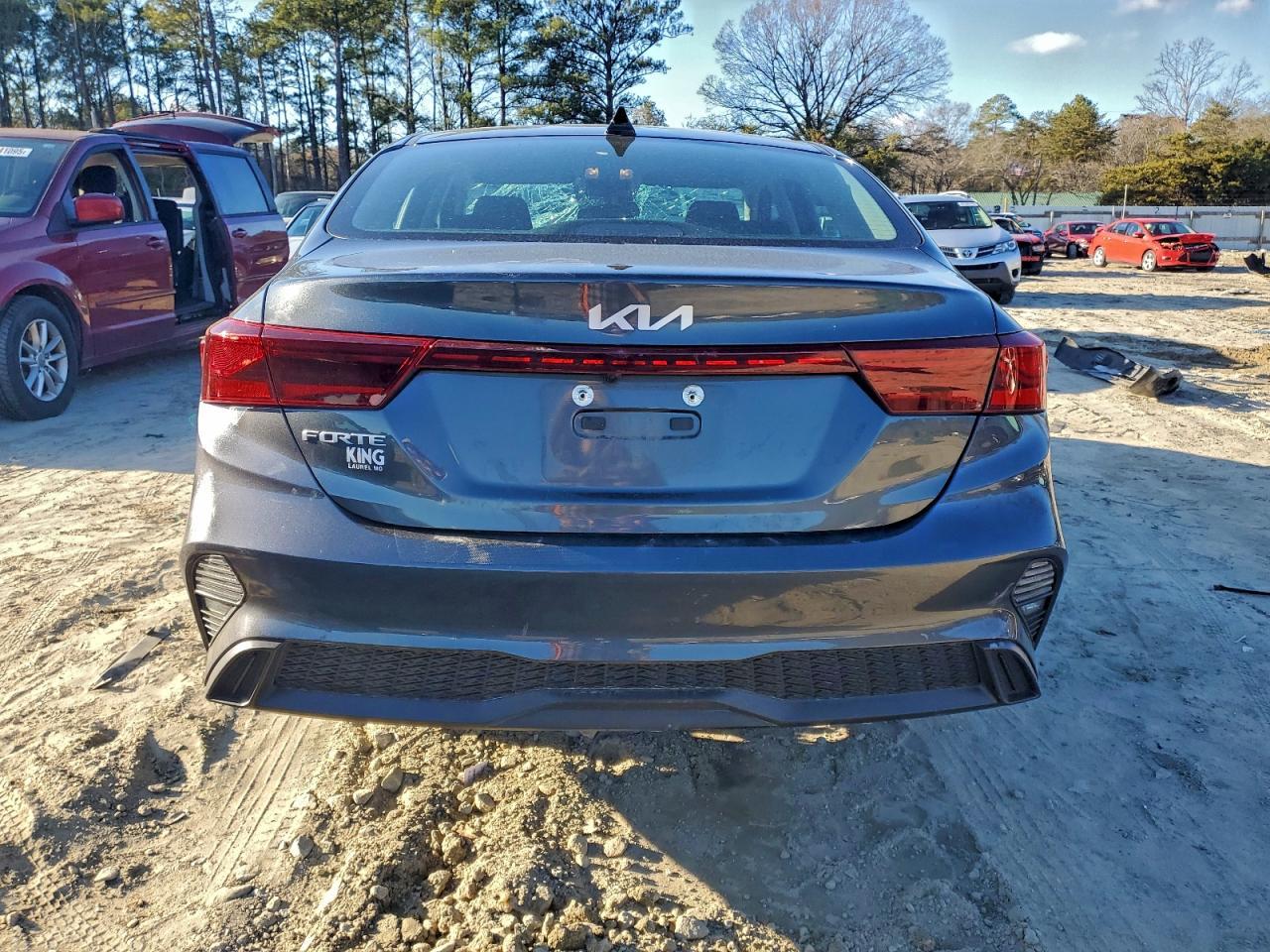 2024 KIA FORTE