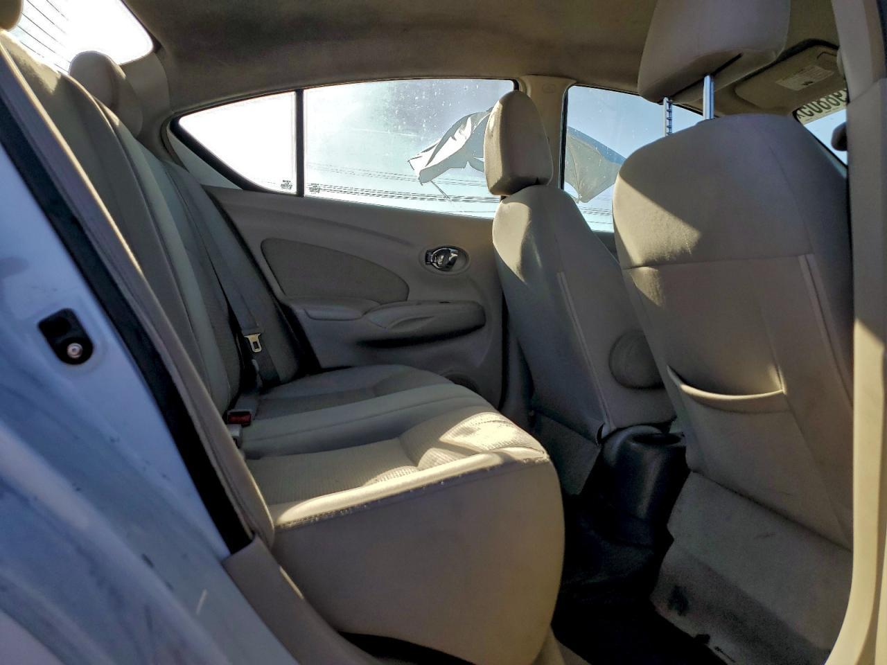 2014 NISSAN VERSA