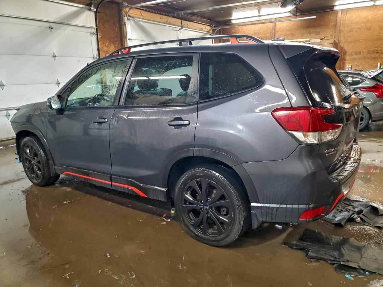 2021 SUBARU FORESTER